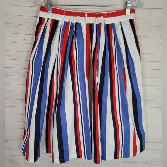 MODCLOTH VERTICAL STRIPED KNEE HIGH SKIRT, SZ LARGE - Picture 8 of 14